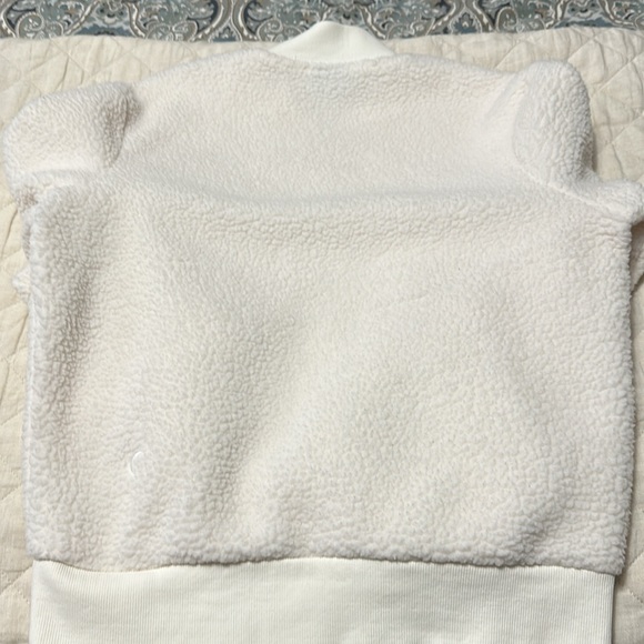 Size S Zyia fleece jacket - Picture 3 of 3